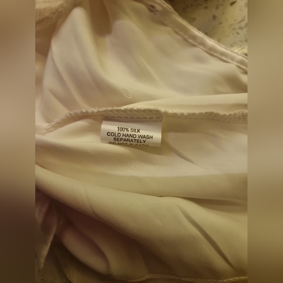 Womens top - Picture 4 of 7